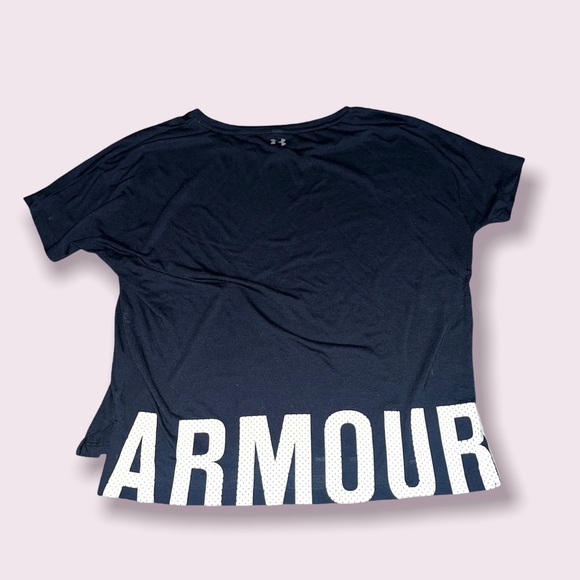 Underarmour Tshirt - Picture 2 of 2